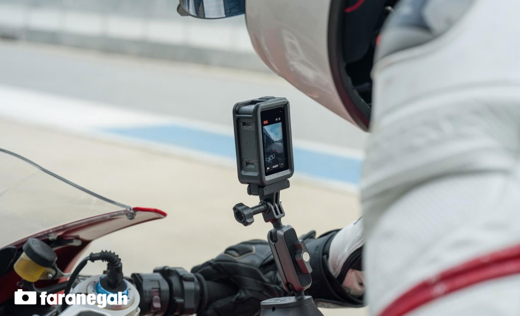 دوربین ورزشی Osmo Action 3 Adventure Combo روی موتور