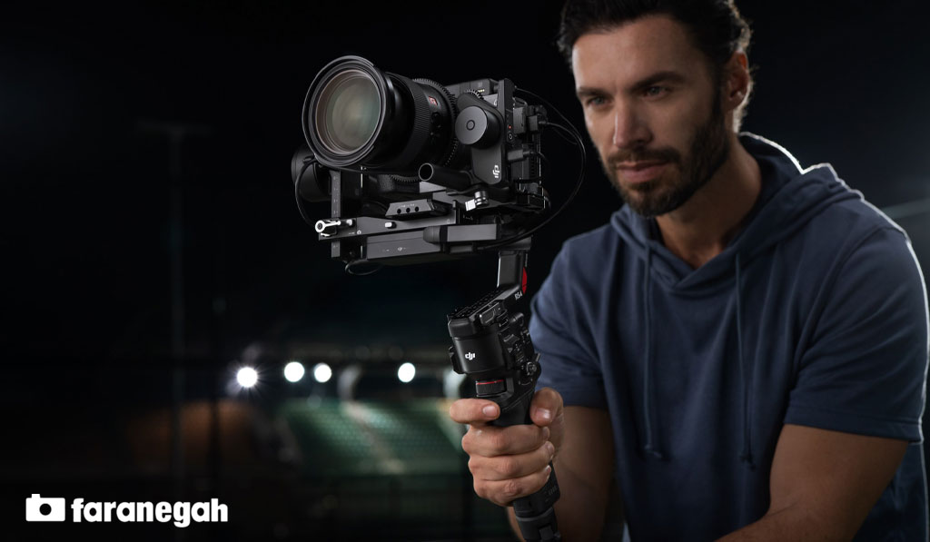 گیمبال دوربین دی جی آی DJI RS 4 Gimbal Stabilizer در حال استفاده